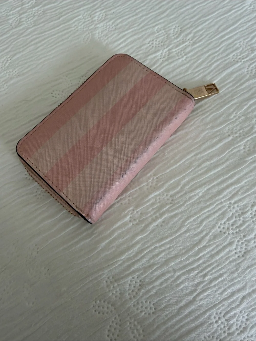 Victoria's Secret Pink Striped Zip-Around Wallet with Gold Logo - Picture 3 of 6